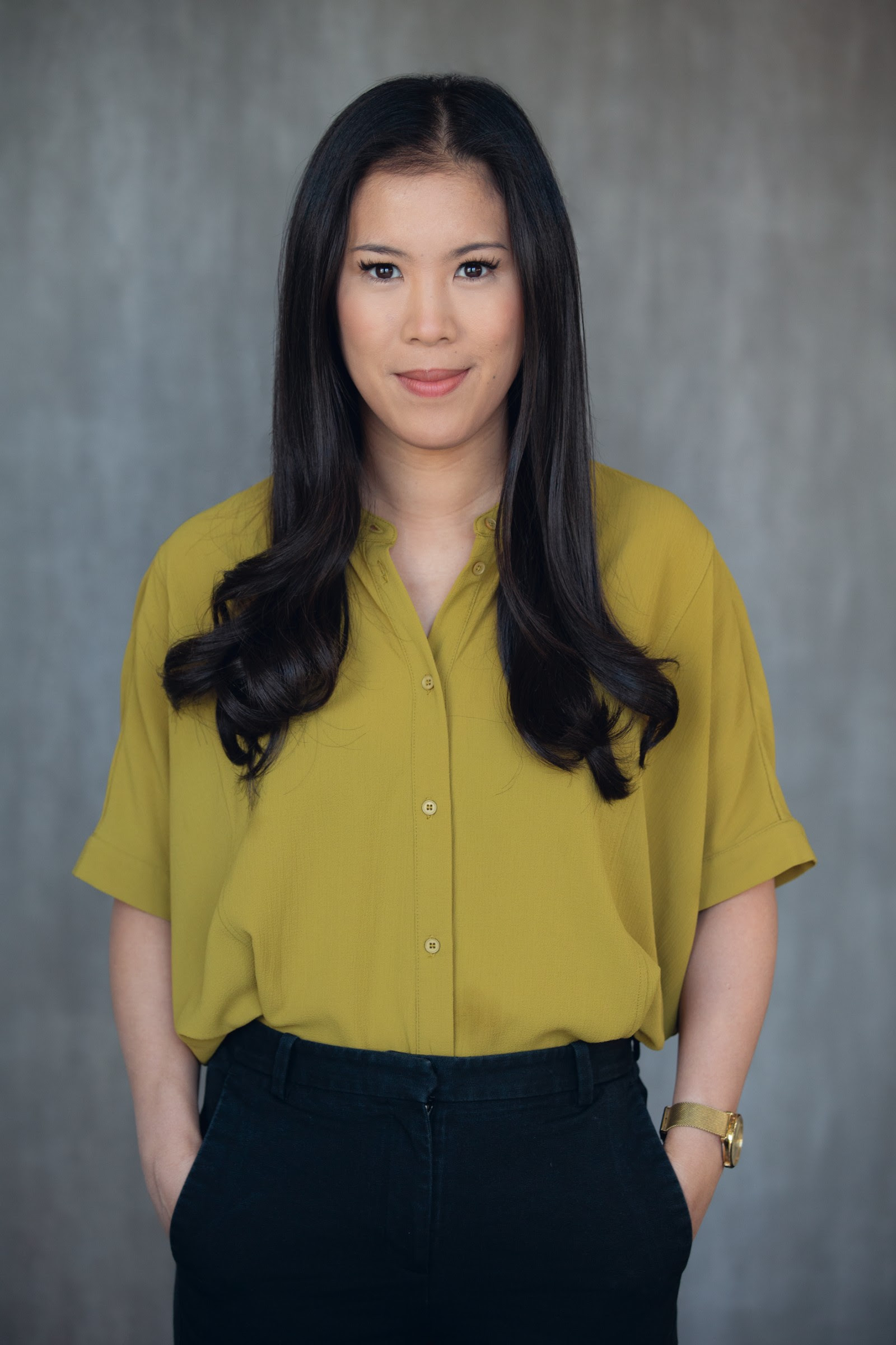 She is a writer, known for quarks & co. Mai Thi Nguyen Kim Macht Wissenschaft Verstandlich Buchreport