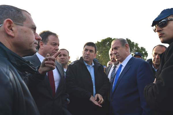 PM Netanyahu & DM Liberman at terrorist attack site