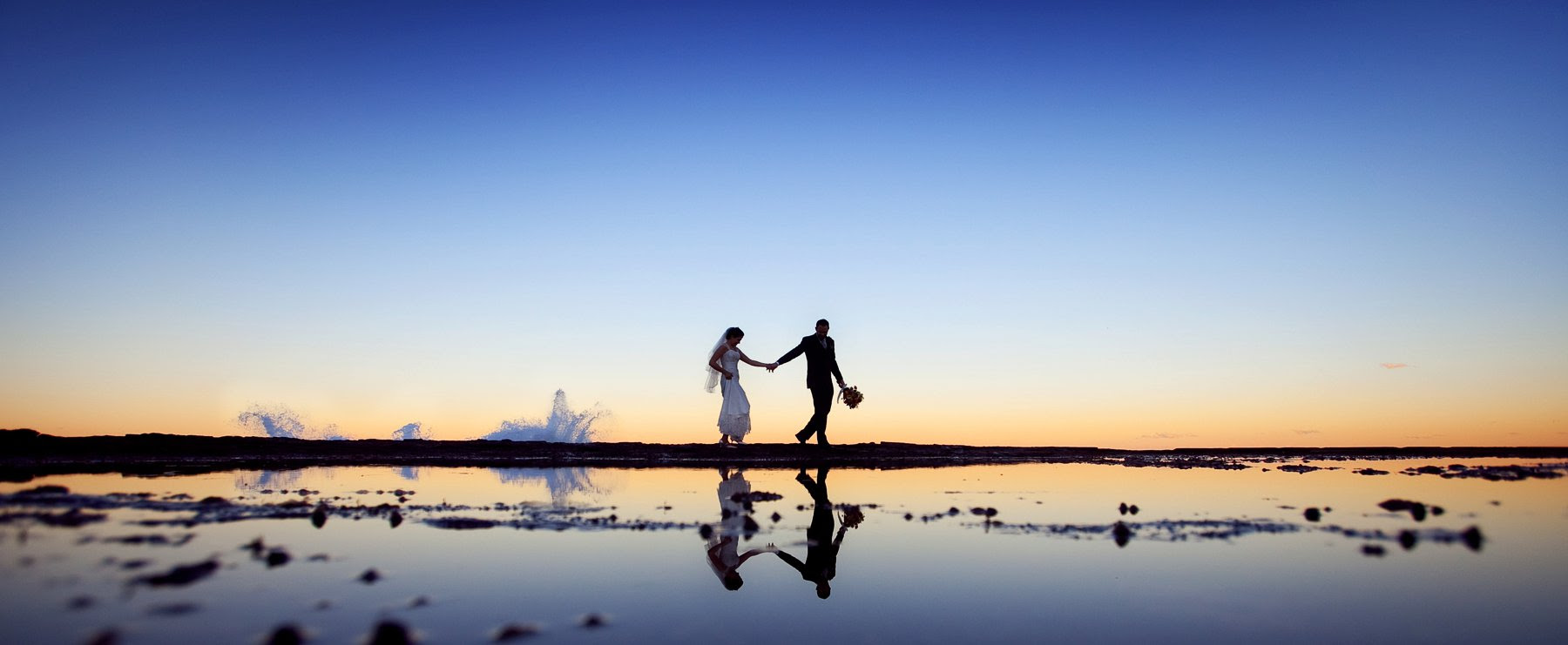 A una coppia stupenda, nel ricordo del vostro giorno più bello. Frasi Celebri Matrimonio