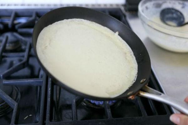 Cara Membuat Crepes Dengan Teflon / Cara Membuat Crepes ...