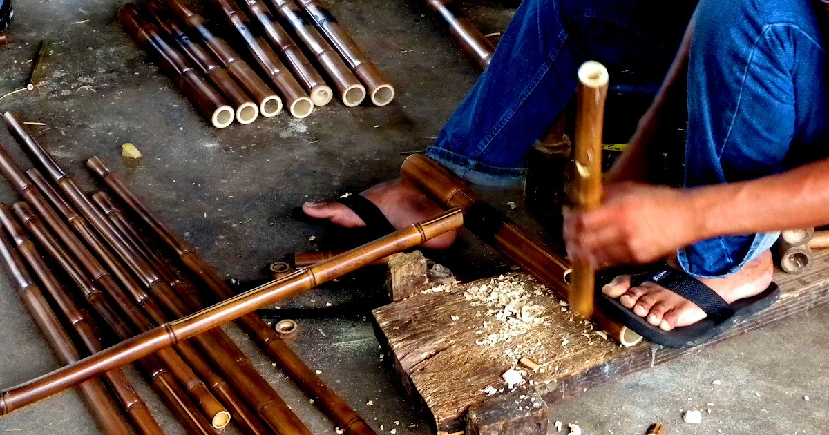 Teknik Produksi Kerajinan  Hiasan Berbahan Limbah Sekilas 