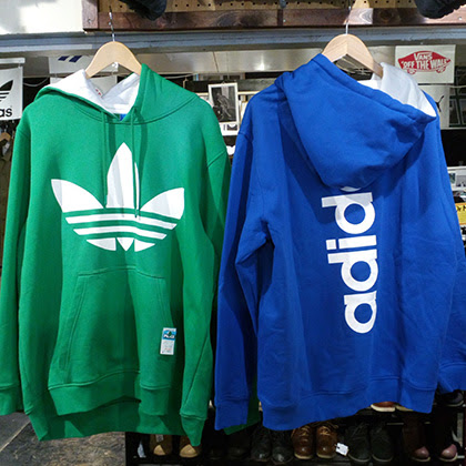 Hd限定後ろ姿 Adidas パーカー イラスト ディズニー帝国
