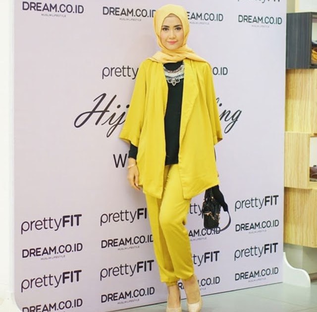  Jilbab  Warna  Lime  Cocok Dengan Baju Warna  Apa Voal Motif