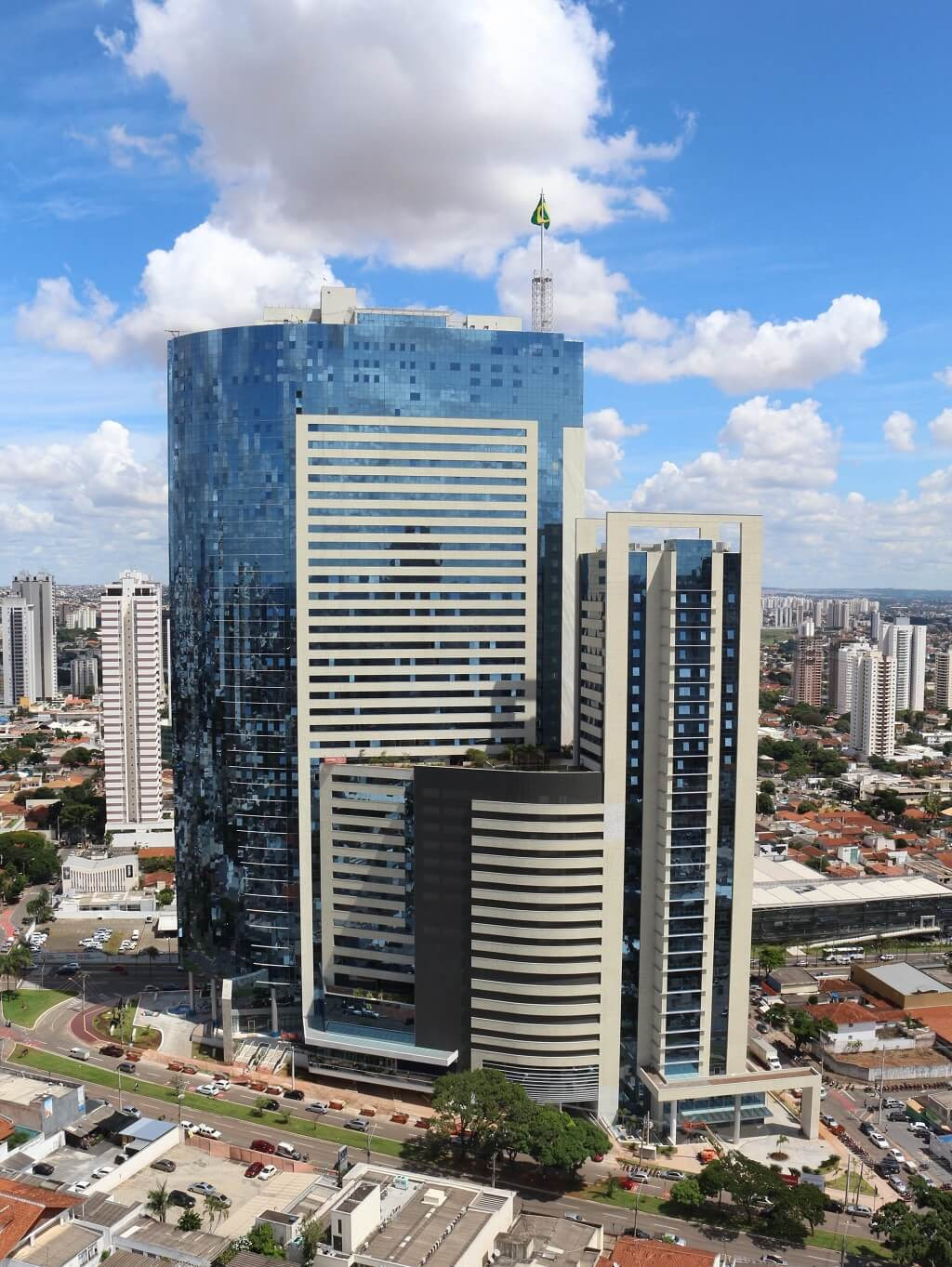 A vista da cobertura de neymar no prédio mais alto da américa latina. Os Predios Mais Altos Do Brasil Chapinha Na Mala