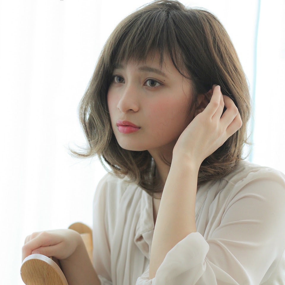驚くばかりミディアム レイヤー 芸能人 最高のヘアスタイルのアイデア