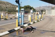 A dead terrorist at Checkpoint-Crossing 197 in the Shomron