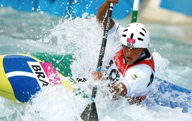 A canoagem slalom estreou nas olimpíadas em munique, em 1972, mas nasceu em 1932 na suíça, inspirada nas provas de descida de esqui na neve. Canoagem Slalom Ganha Doodle Interativo Em Homenagem As Olimpiadas De Londres Noticias Techtudo