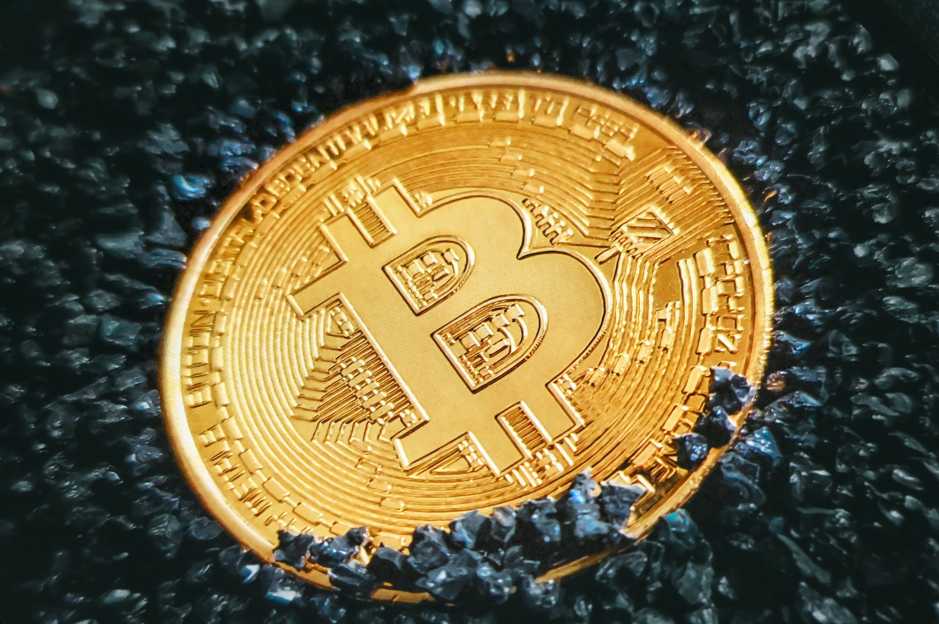 The rise of the crypto industry has enabled the rapid evolution of the accompanying products and services. Five Best Cryptocurrency Converters