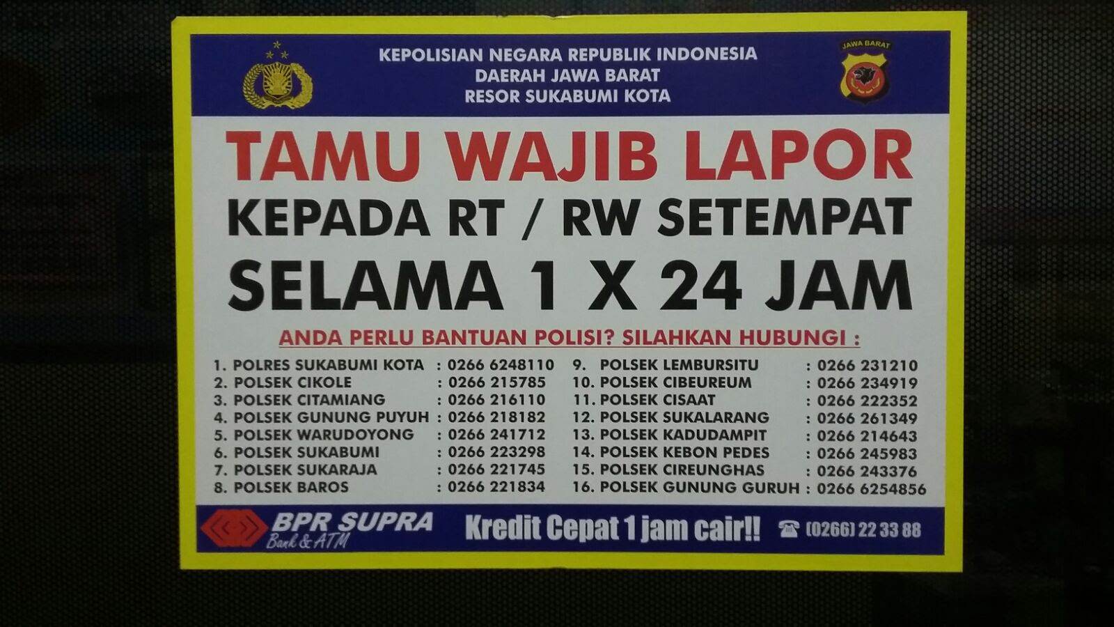 Mulai bulan juni 2013 dilingkungan rw.03 jatikramat indah i akan diberlakukan sistem stikerisasi untuk kendaraan. Antisipasi Terorisme Polres Sukabumi Kota Sebarkan Stiker Wajib Lapor 1 24 Jam Tribrata News