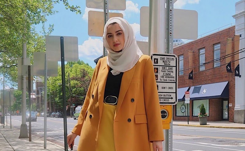  Baju  Warna  Kuning  Cocoknya Pakai Jilbab  Warna  Apa Tips 