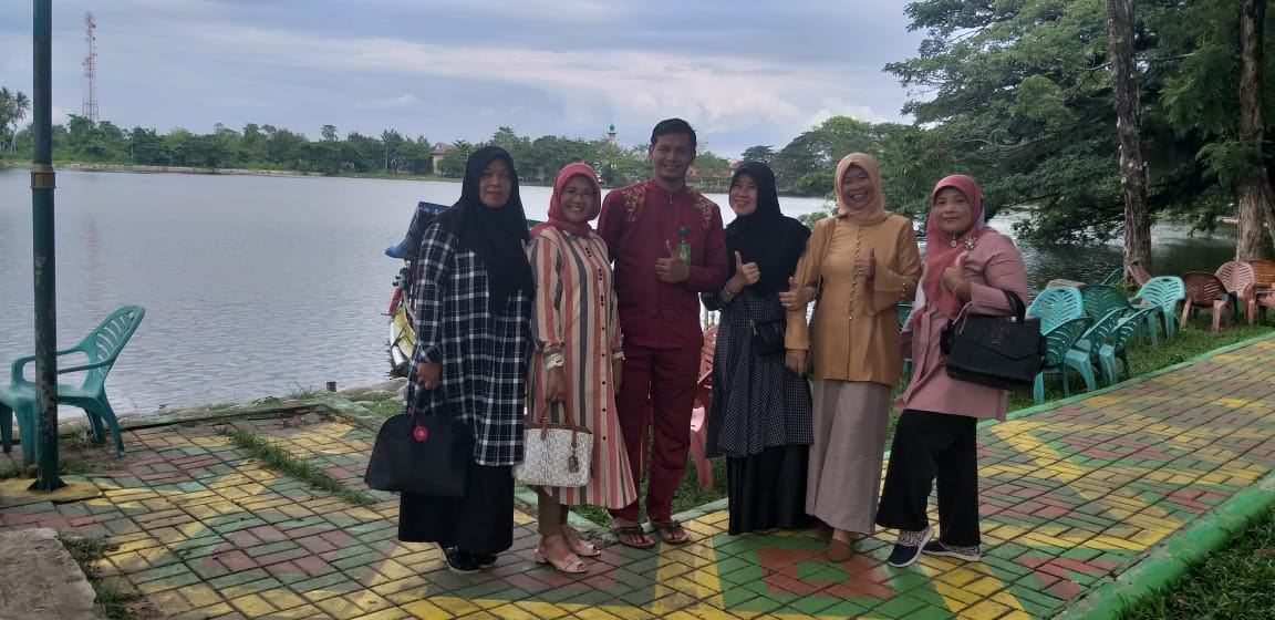Arisan Sudah Waktunya Pulang - Komik Arisan Sudah Waktunya ...