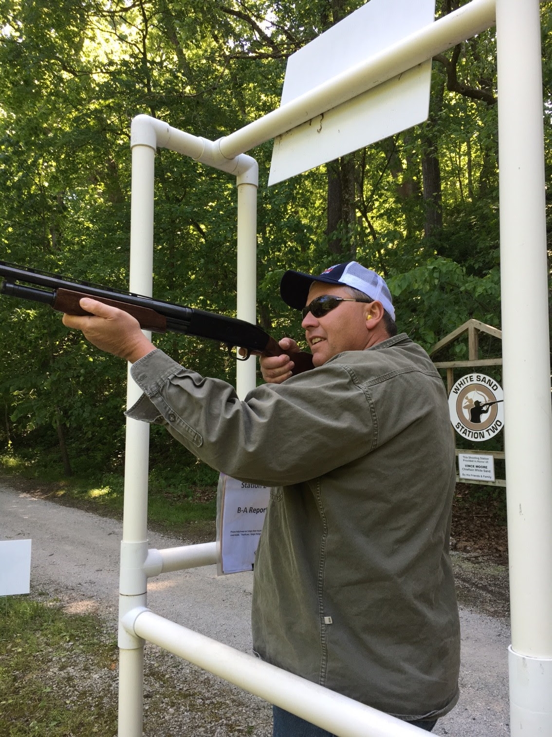 How to play skeet shooter. Hone Skills Shooting Skeet Trap And Sporting Clays Conservation Federation Of Missouri