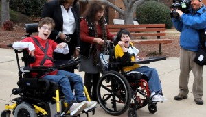 Anda dapat membantu meningkatkan pengetahuan dan penelitian kami tentang cerebral palsy dengan bergabung di. Apa Itu Cerebral Palsy Cp Terapi Anak Autis Matahari Bunda