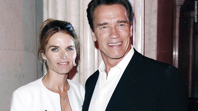 Journalist maria shriver stands the height of 5ft 5in tall with a weight of 59 kg. Maria Shriver Files For Divorce Cnn Com