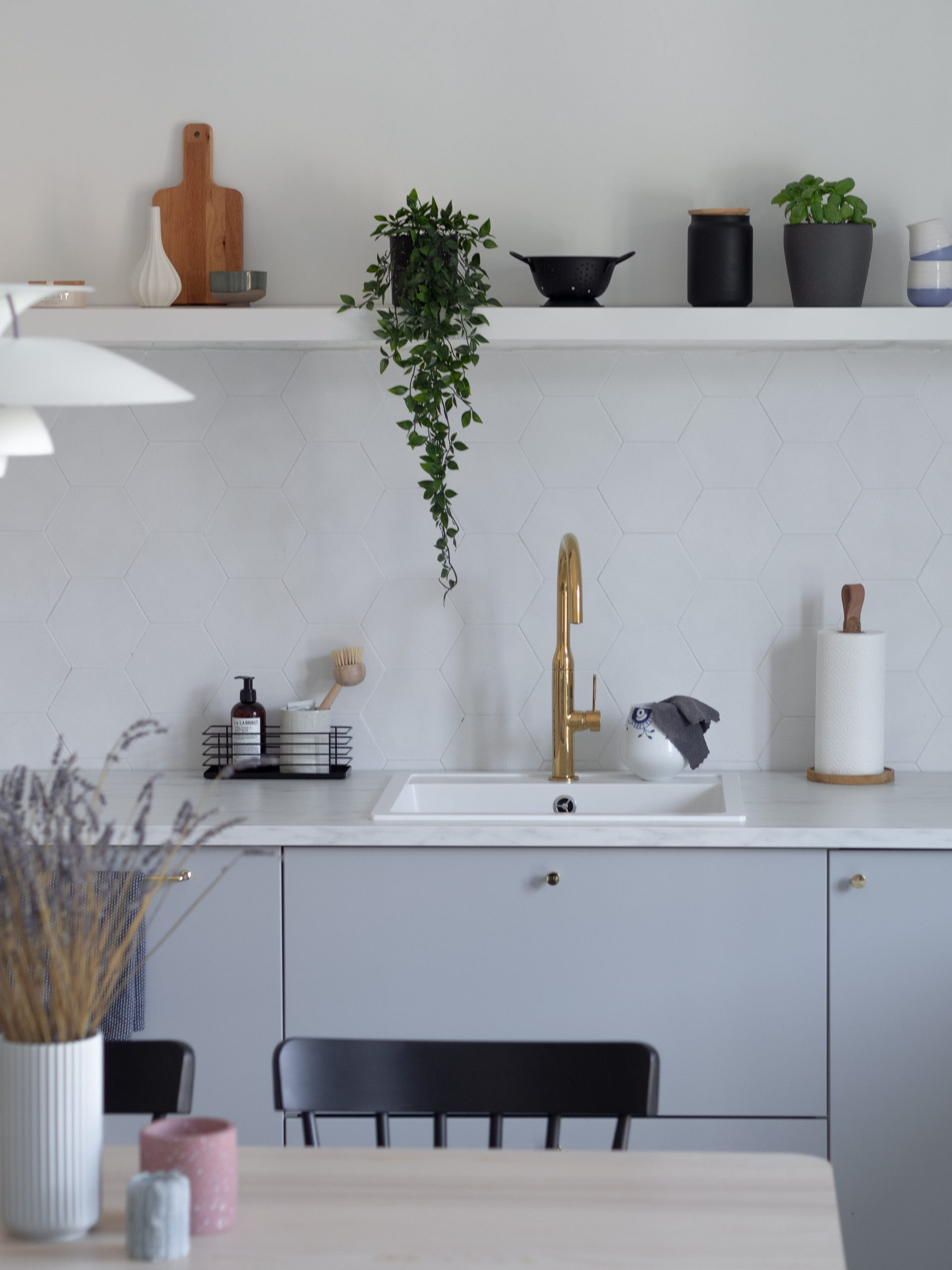 Make your home warm and inviting, but also make socialising. Home Tour Scandinavian Vibes For A Home Full Of Hygge Valeria Crescenzi