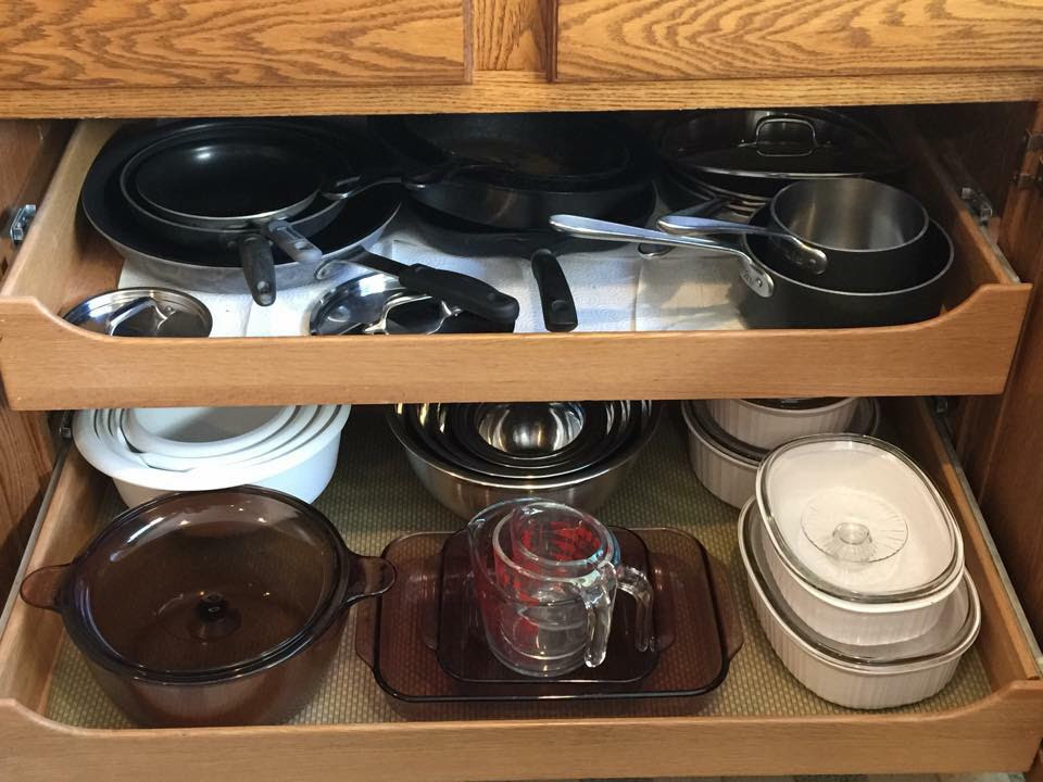 Kitchen Cabinet Organizing