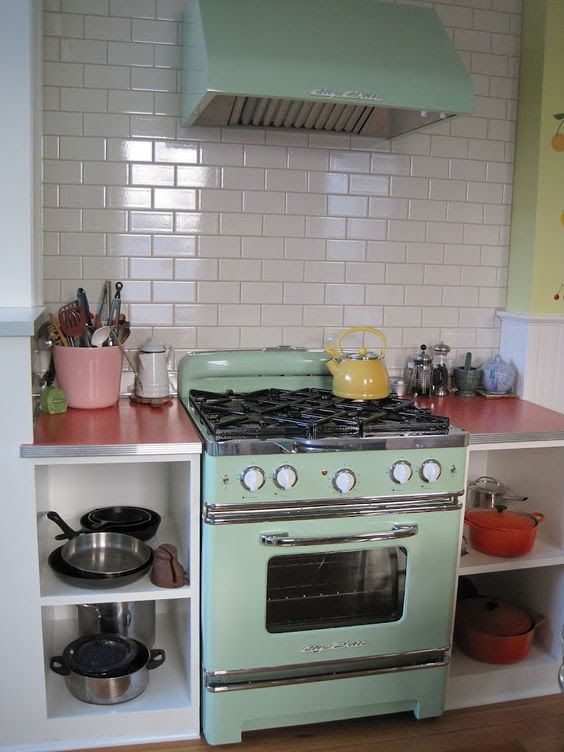 Big Chill | Retro | Range Hoods | Bungalow Vent Hood