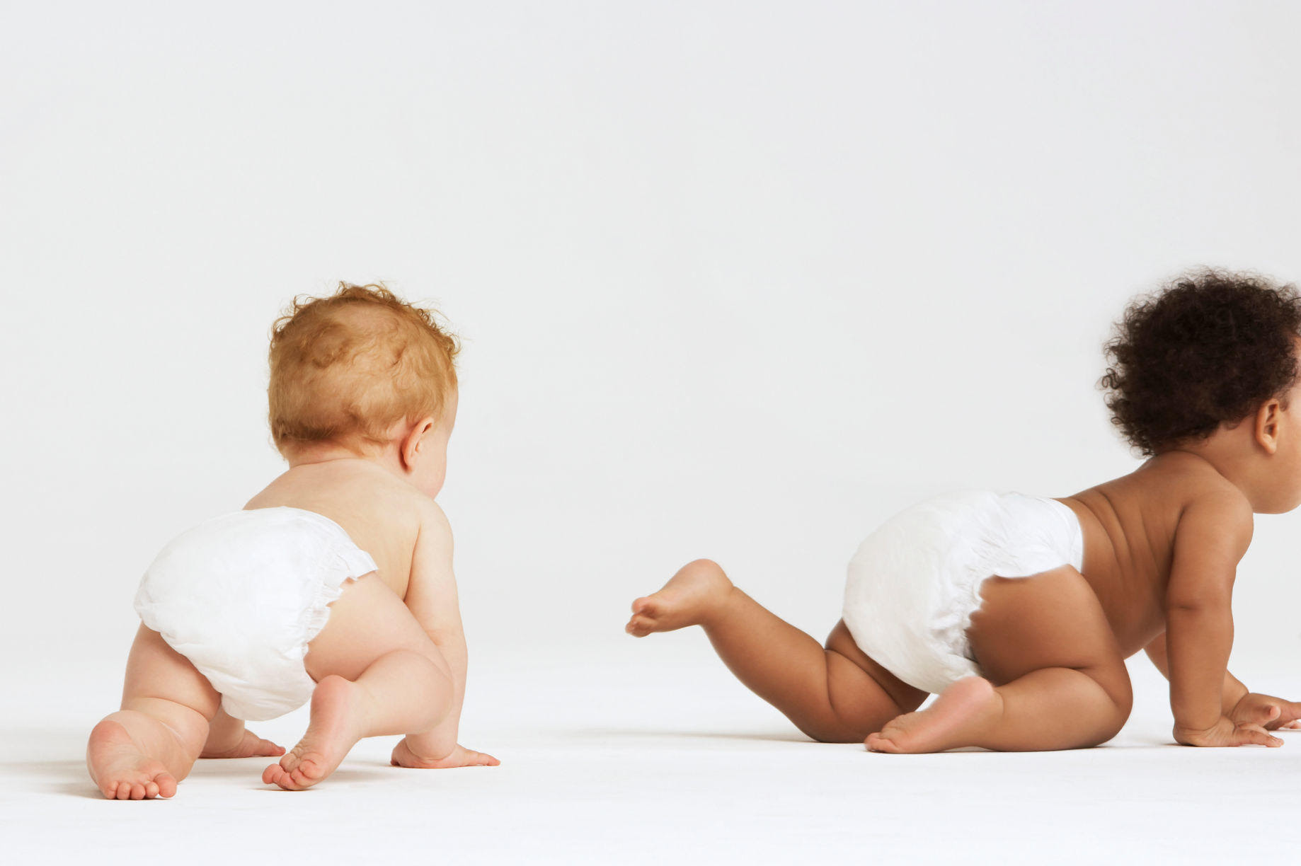 Die unterschiede zwischen den einzelnen kindern setzen sich aber auch beim erlernen des krabbelns fort. Krabbeln So Lernt Es Dein Kind Beebie