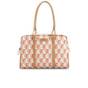 http://www.awin1.com/cread.php?awinmid=3604&awinaffid=110474&clickref=&p=http%3A%2F%2Fwww.mybag.com%2Fbrand%2Fcalvin-klein.list