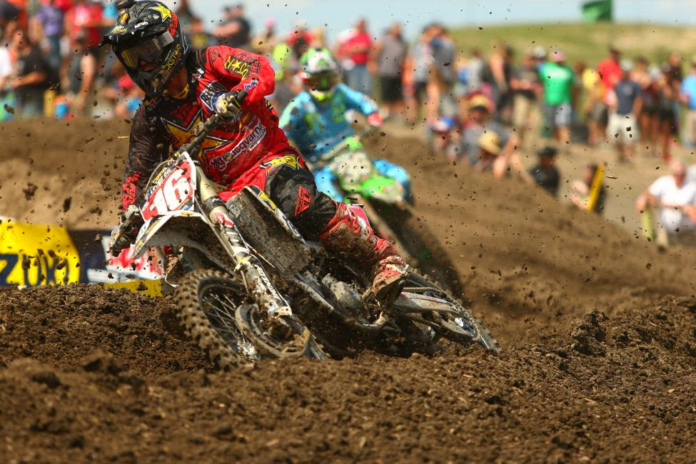 Osborne endured to finish fifth overall, maintaining his championship points lead.Photo: MX Sports Pro Racing / Jeff Kardas