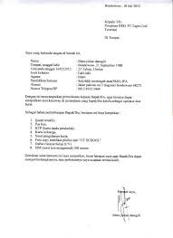 Dengan email ini, para pencari kerja bisa mengirimkan surat lamaran kerja ke perusahaan dengan lebih untuk melamar ke perusahaan swasta lewat email, berikut adalah contoh surat lamaran kerja via email yang bisa ditiru. Contoh Surat Lamaran Kerja Contoh Cv Terbaru Basaha Inggris Dan Bahasa Indonesia Contohsuratlamarankerja Net