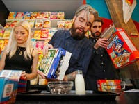 This time last week a mob was attacking London's Cereal Killer Cafe — see what made them angry