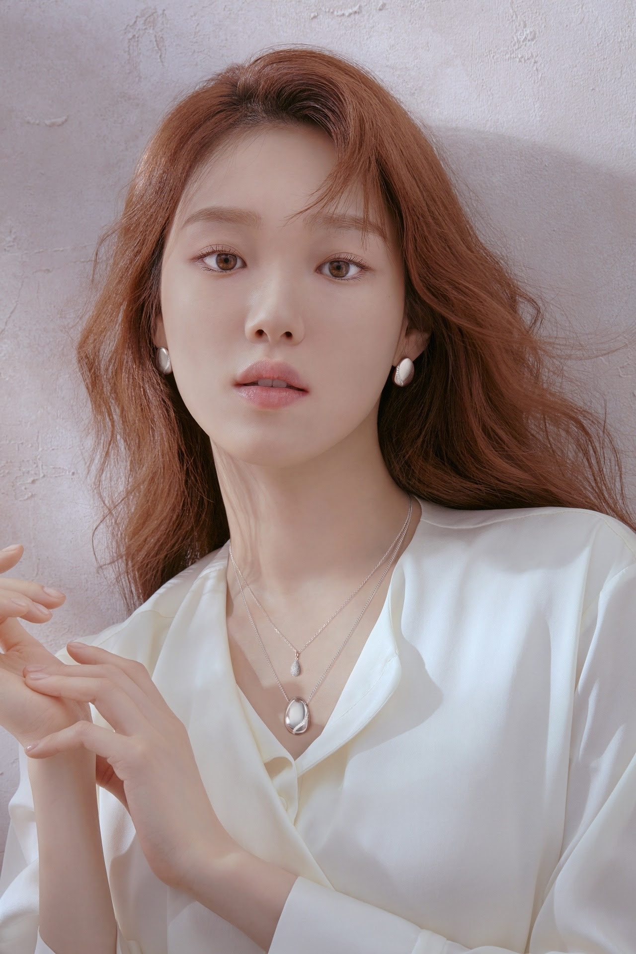 #이성경 fan and picture account for model. Lee Sung Kyung Erghe S S 18 Korean Actors And Actresses Photo 41353586 Fanpop