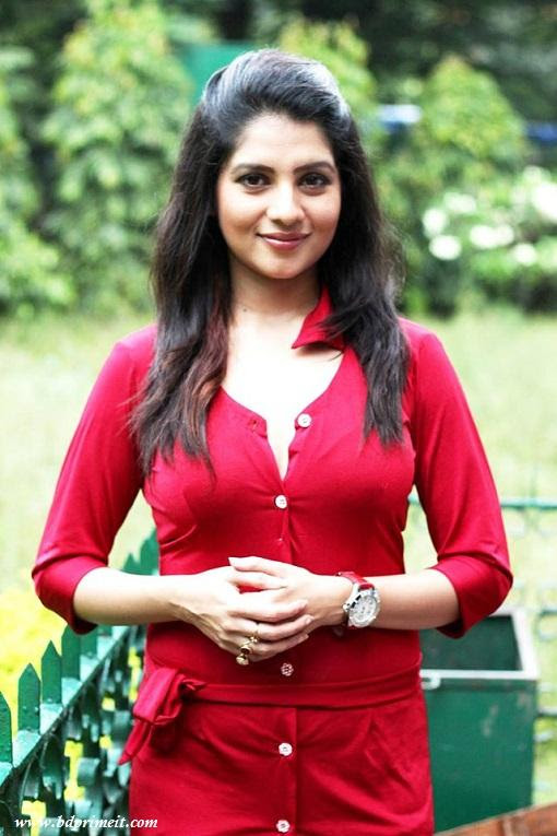 I have lost all of my friends. Payal Sarkar Hot Pics Veethi