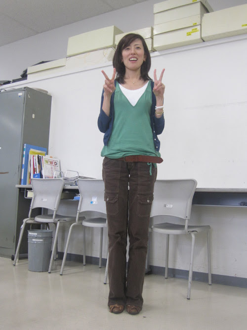 流 くそー リーフレット 教師 服装 女性 Cottonsnow Jp