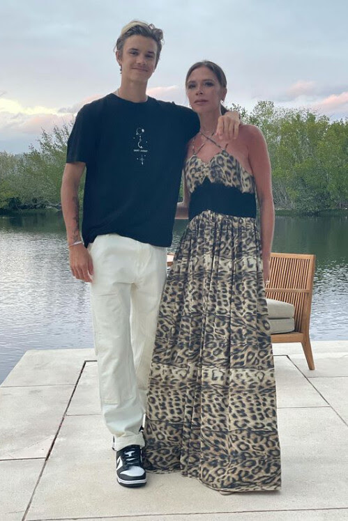 He lived in spain, los angeles, and england while his father was playing professional soccer. Victoria Beckham Romeo Beckham S Instagram Post April 17 2021 Star Style