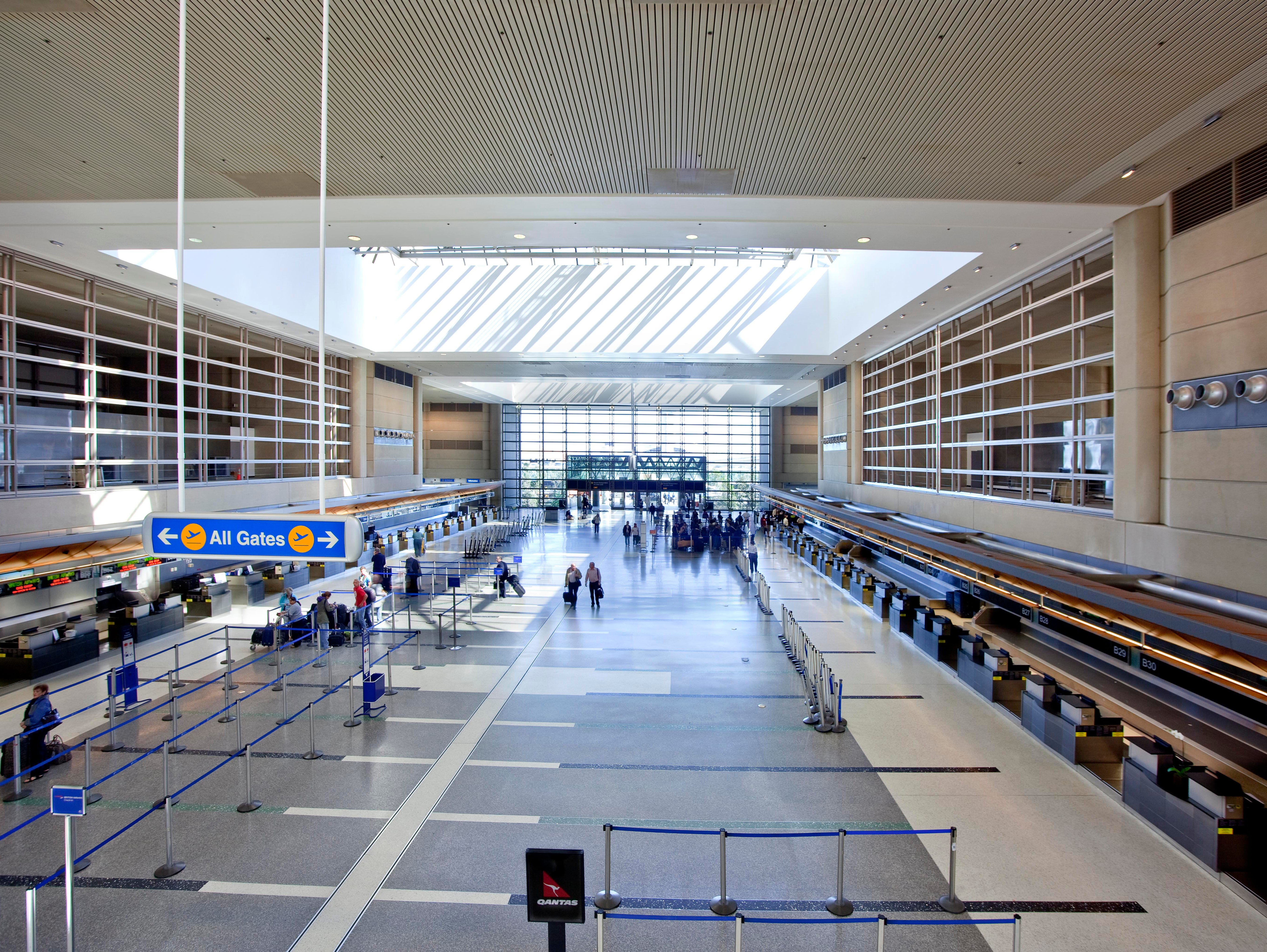 The Airline Check-In Lobby at the Tom Bradley International Terminal received a vibrant new at Los Angeles International Airport.