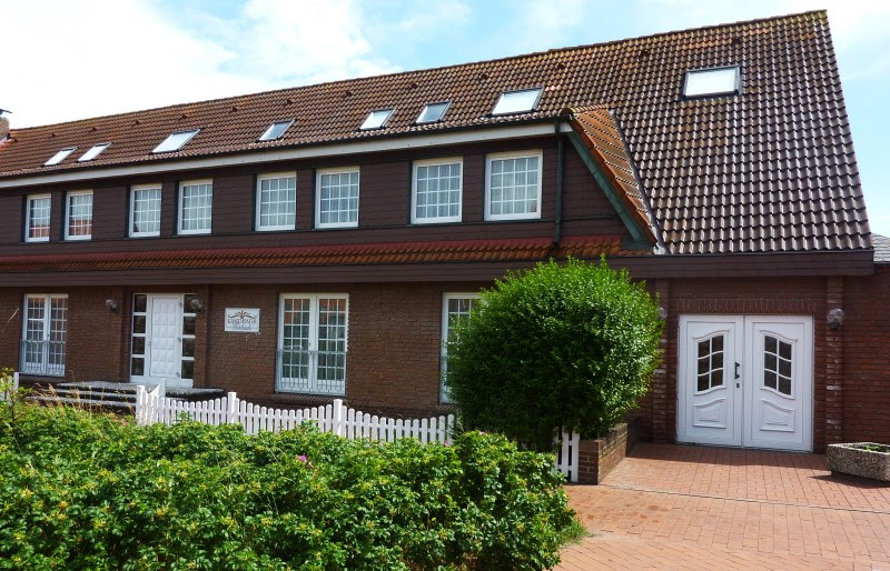 Saftig grüne weiden, der hohe himmel ostfrieslands und die weite des. Ferienwohnungen Kalkuhl Auf Der Norseeinsel Juist Landhaus Gertrude