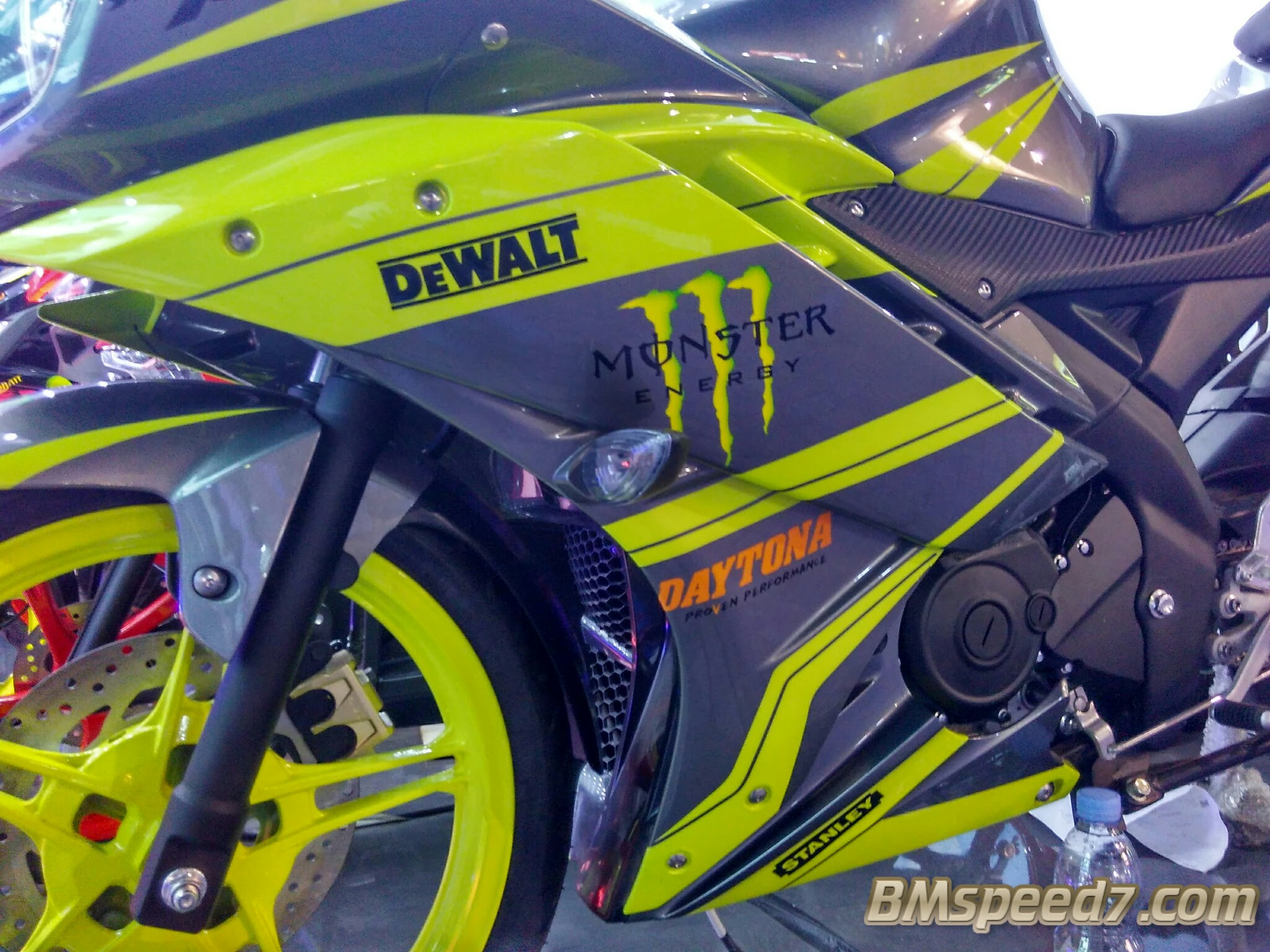 Ide 33 Modifikasi Yamaha R15 Tahun 2015 Terbaik Gendoel 