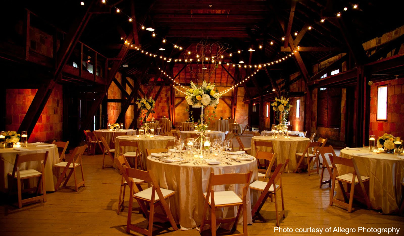 Best wedding resorts in england. 20 Fabulous New England Wedding Event Venues Venuelust
