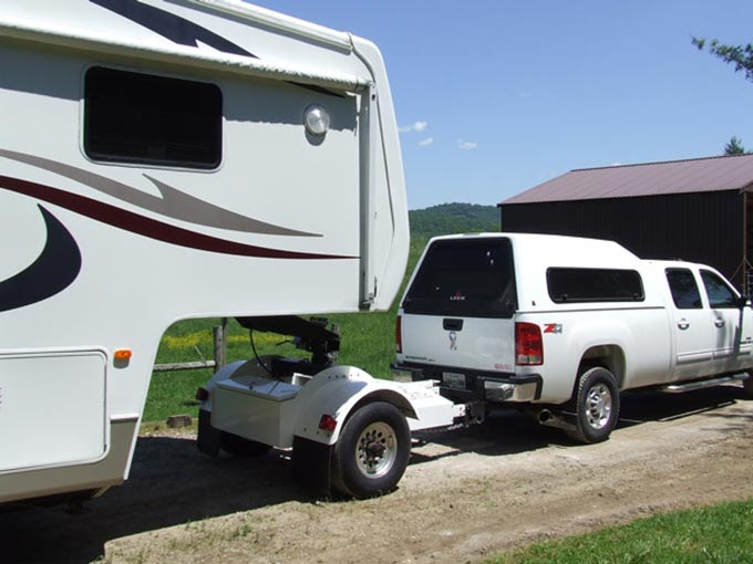 Please consult vehicle owner's manual for 5th wheel towing instructions. Automated Safety Hitch System Review