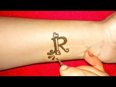 S Letter Mehndi Pic