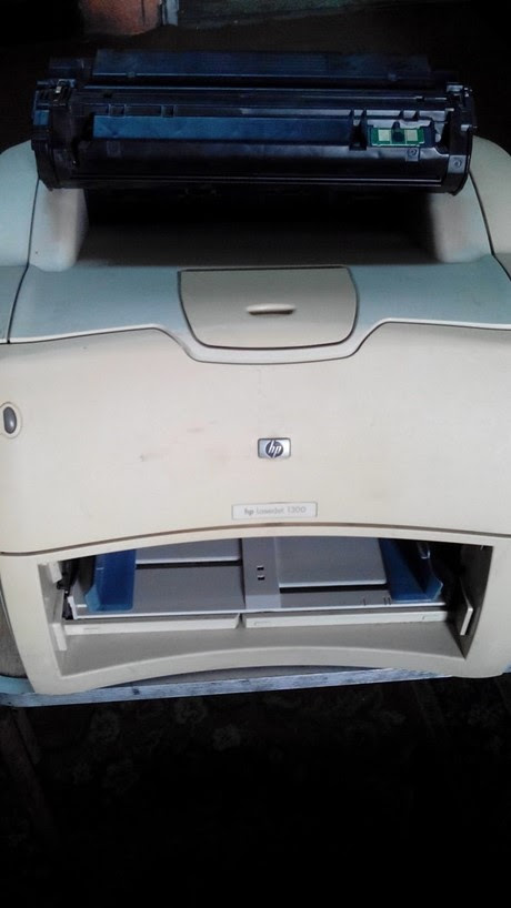 طابعة HP 1300 ليزر وارد اتلاخارج بحالة فوق اللمتازة , مصر ...