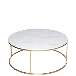 Die runden couchtische passen ideal neben ihr sofa oder ihren sessel. Wohntrend Gold Key Pieces Fur Das Wohnzimmer Adita Kara