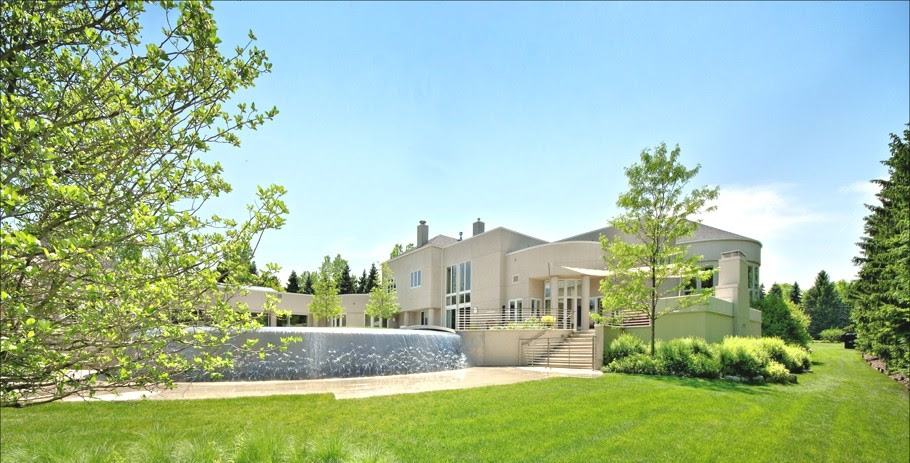 But it doesn't have a basketball court. Michael Jordan S 16 Million House