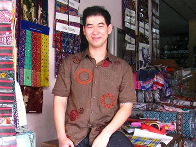  Kisah  Wirausahawan  Sukses  Di  Bidang  Kerajinan  Tekstil 