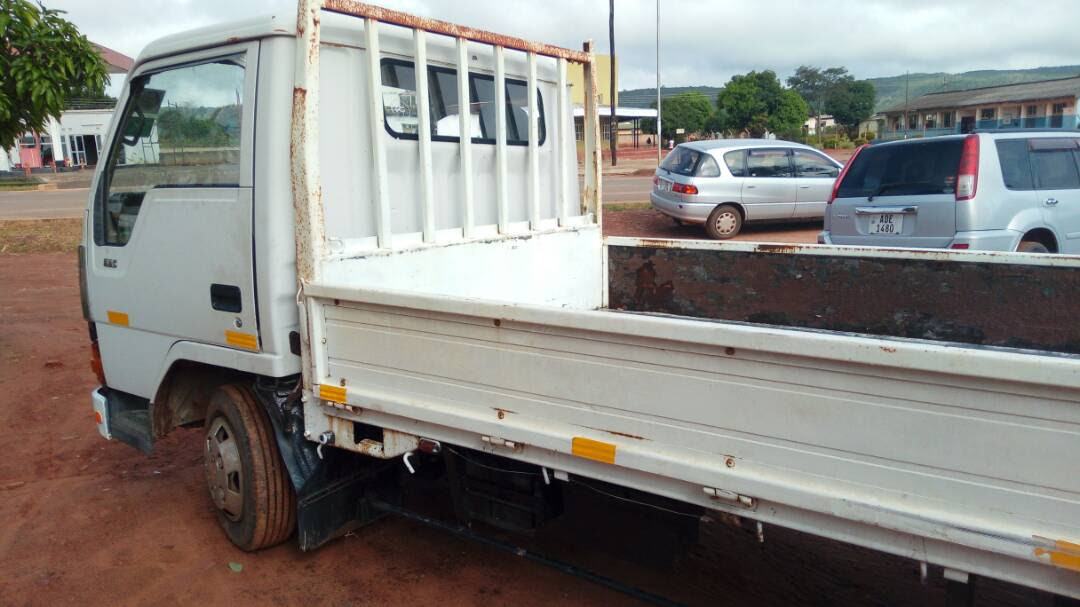 Isuzu Box Truck For Sale In Japan Sbt : Isuzu Bighorn for ...