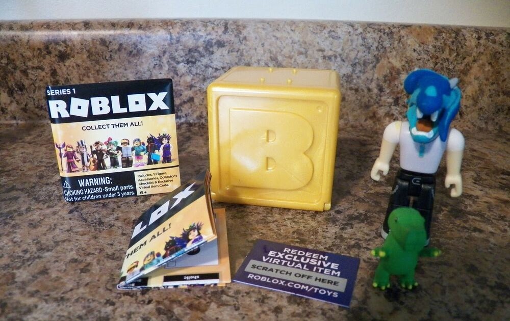 Fuzzywooo Roblox Toy Code Rxgate Cf - roblox ezebel the pirate queen action figure mystery toy no