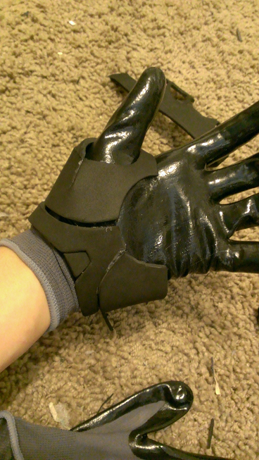 Without extremely complex engineering or soft hybrid materials where needed, one simply loses all but basic range of motion. Quick N Easy Iron Man Gloves Tutorial Rpf Costume And Prop Maker Community