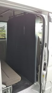 車中泊 カーテン 自作 100均 Kuruma