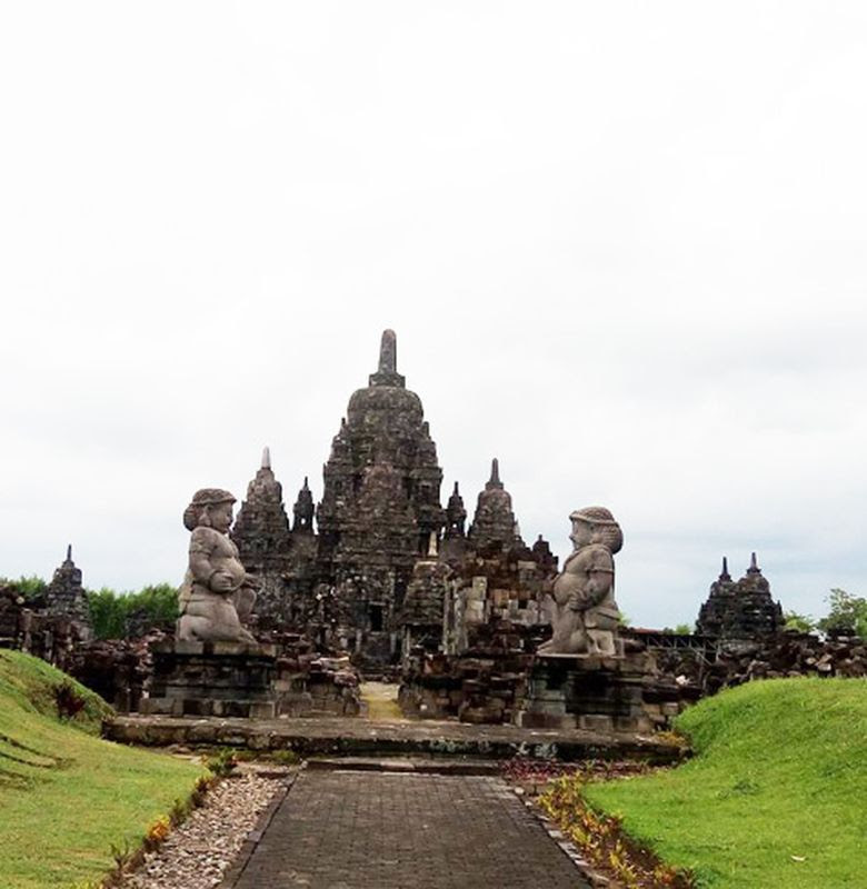 Candi Prambanan Candi Sewu Adat Budaya Indonesia