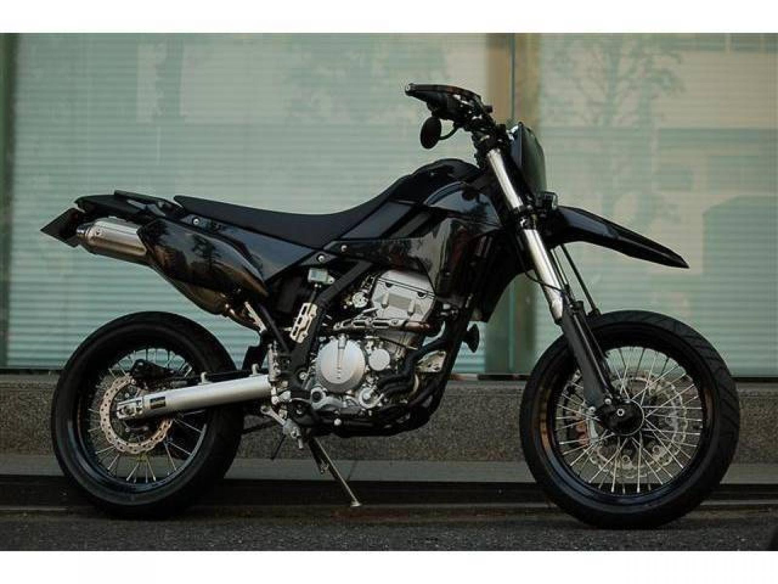 Kawasaki D Tracker X 150