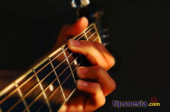 Kunci Dasar Gitar Akustik Untuk Pemula - Kunci Ujian