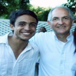 Antonio Ledezma (derecha) y Lorent Gómez Saleh