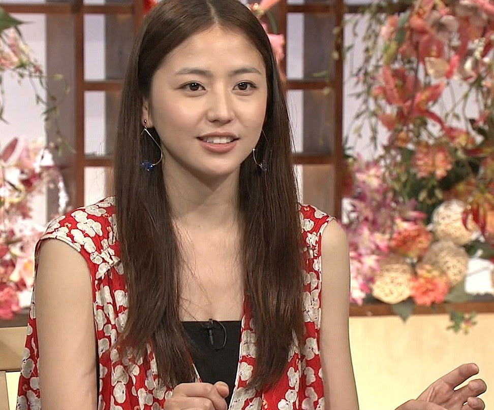 ベストコレクション 黒髪 ロング 前髪なし 芸能人 黒髪 ロング 前髪なし 芸能人