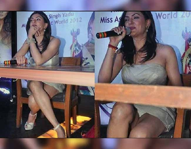 Below is a list with our top ten celebrity wardrobe malfunctions. Most Cringe Worthy Wardrobe Malfunctions Of Bollywood Celebrities